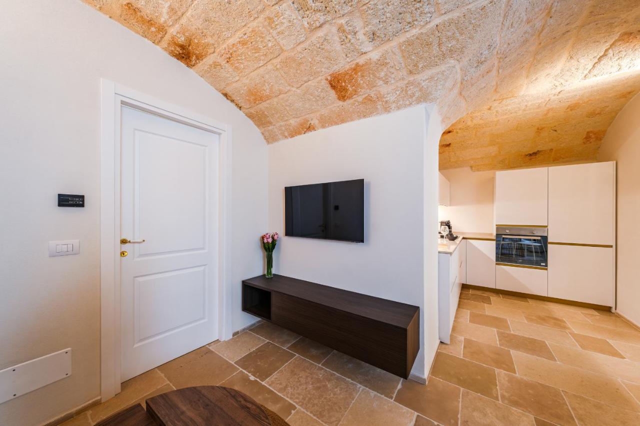 Helloapulia Charming Palazzo Clemente - Self-Catering Suites With Aircondition مونوبولي المظهر الخارجي الصورة