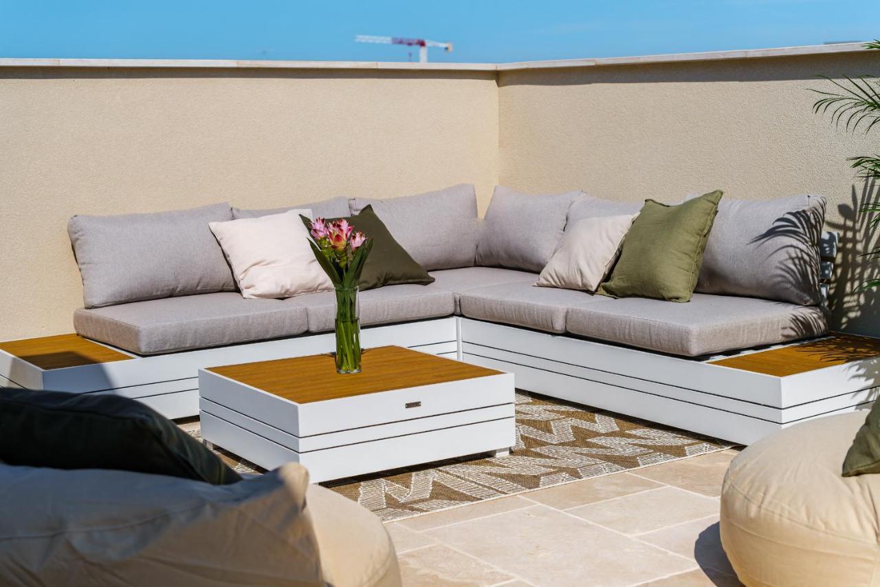 Helloapulia Charming Palazzo Clemente - Self-Catering Suites With Aircondition مونوبولي المظهر الخارجي الصورة