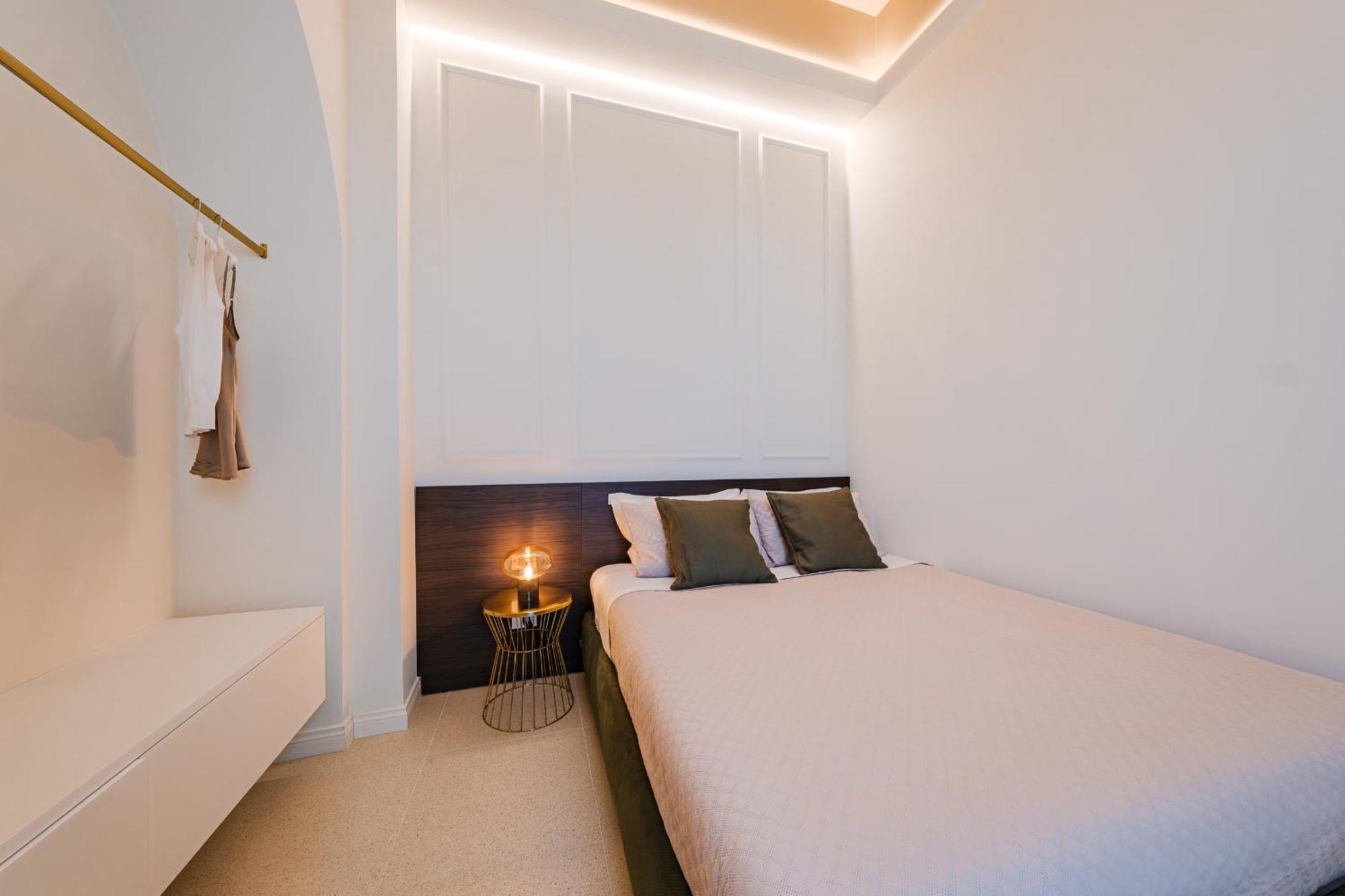 Helloapulia Charming Palazzo Clemente - Self-Catering Suites With Aircondition مونوبولي المظهر الخارجي الصورة