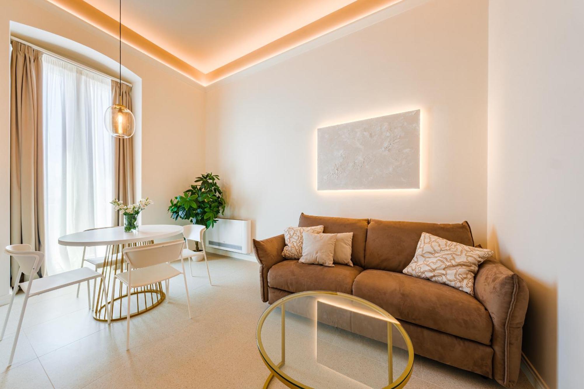 Helloapulia Charming Palazzo Clemente - Self-Catering Suites With Aircondition مونوبولي المظهر الخارجي الصورة