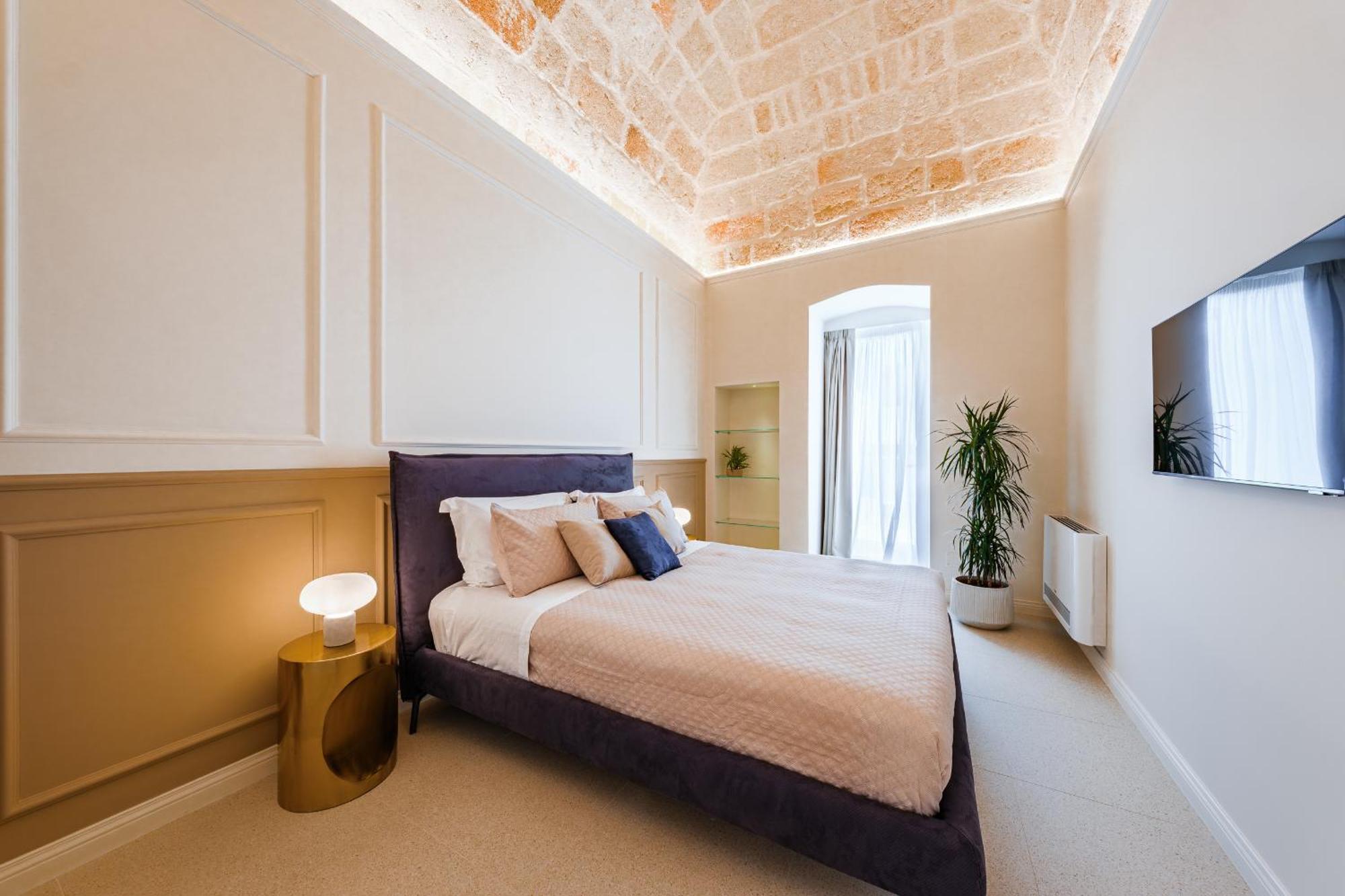 Helloapulia Charming Palazzo Clemente - Self-Catering Suites With Aircondition مونوبولي المظهر الخارجي الصورة
